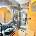 Golden 1 * Saranda